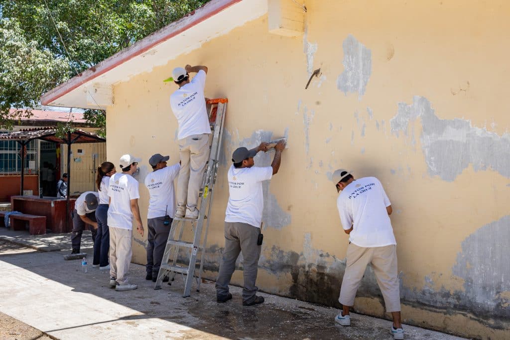 Kovay Gardens Miracles Helps with Local School